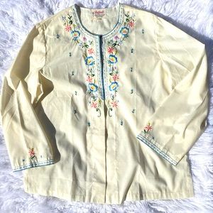 Vintage Ladies Smocked Embroidered Blouse Fancy needlework size large